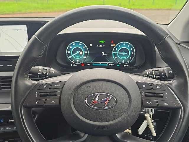 Hyundai BAYON Premium T-Gdi Mhev