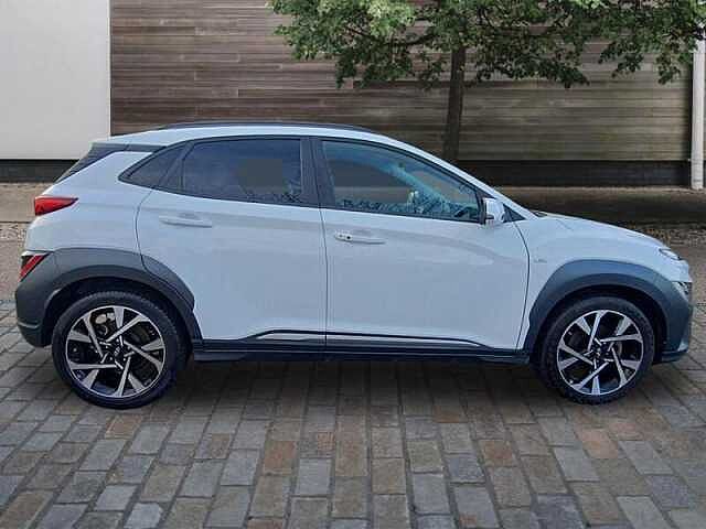 Hyundai KONA Premium T-Gdi Mhev