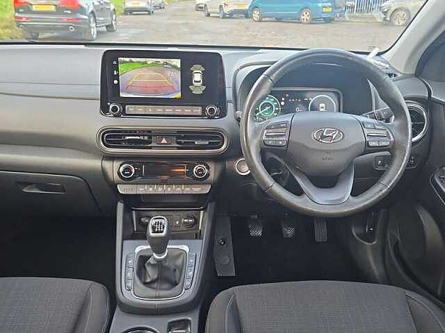 Hyundai KONA Premium T-Gdi Mhev