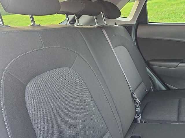 Hyundai KONA Premium T-Gdi Mhev