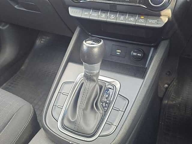 Hyundai KONA Se Connect Gdi Hev S-A