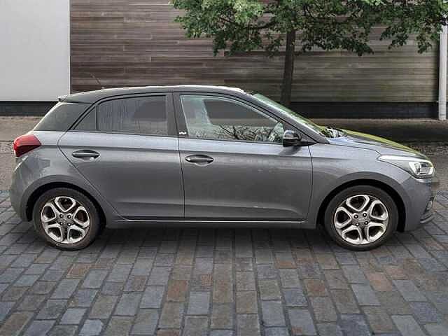 Hyundai I20 Play 1.2 Petrol Manual 5 Door Grey