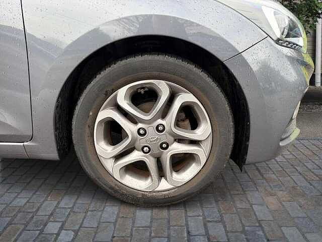 Hyundai I20 Play 1.2 Petrol Manual 5 Door Grey