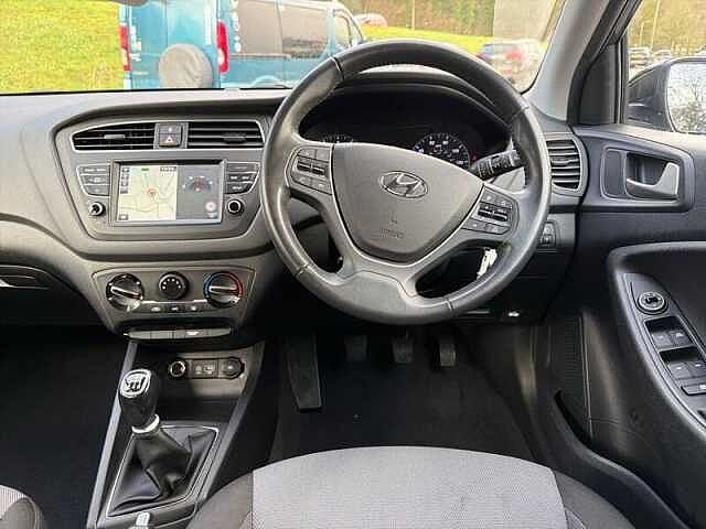 Hyundai I20 Play 1.2 Petrol Manual 5 Door Grey
