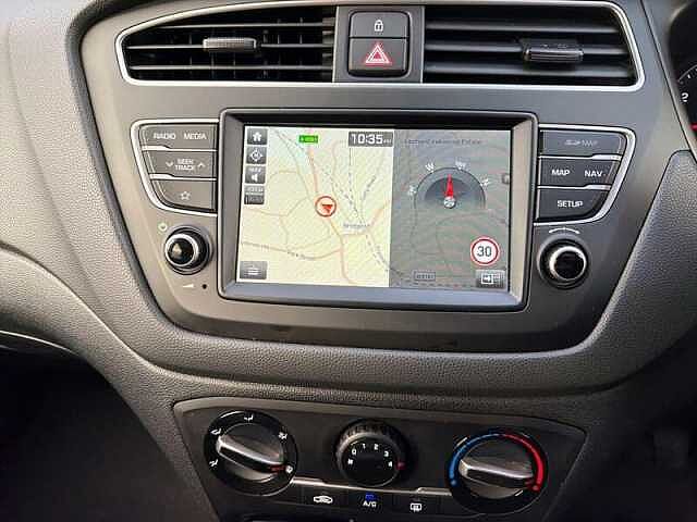 Hyundai I20 Play 1.2 Petrol Manual 5 Door Grey