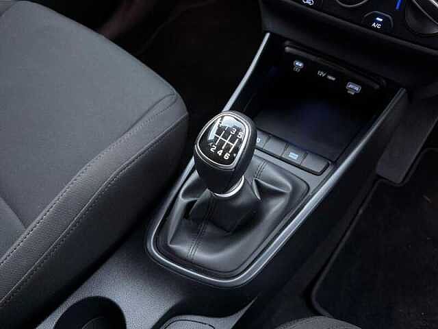 Hyundai BAYON Advance T-Gdi