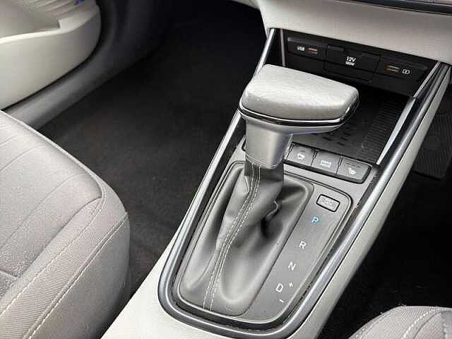 Hyundai BAYON Ultimate T-Gdi Mhev Auto