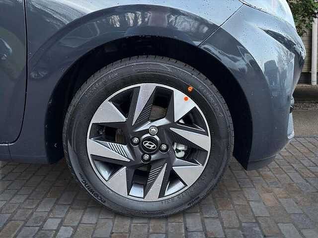 Hyundai i10 1.0 Advance Hatchback 5dr Petrol Auto Euro 6 (s/s) (63 ps)