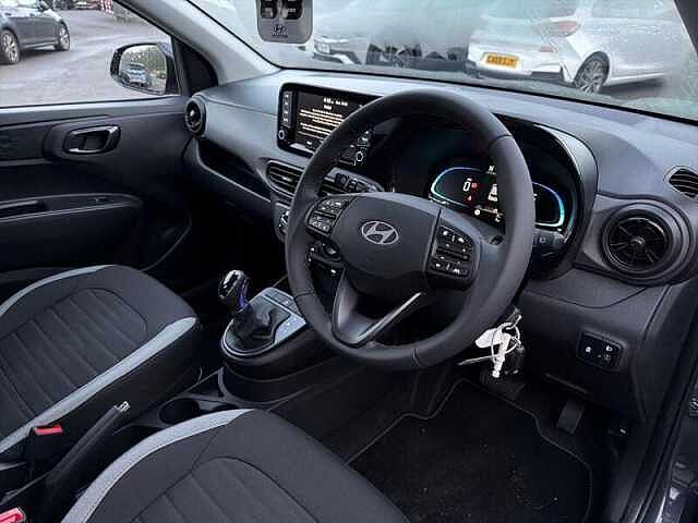 Hyundai i10 1.0 Advance Hatchback 5dr Petrol Auto Euro 6 (s/s) (63 ps)