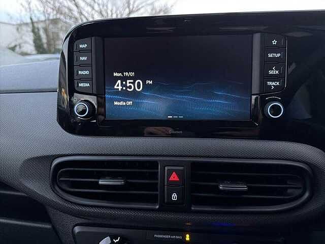 Hyundai i10 1.0 Advance Hatchback 5dr Petrol Auto Euro 6 (s/s) (63 ps)