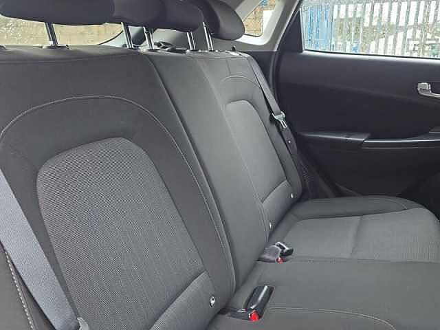 Hyundai KONA Se Connect T-Gdi Mhev