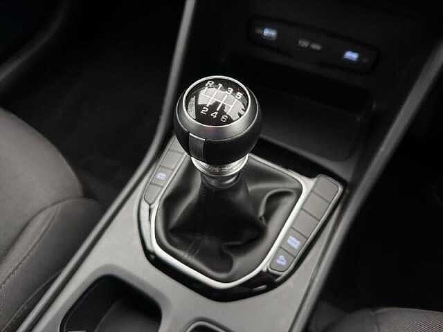 Hyundai TUCSON Se Connect T-Gdi