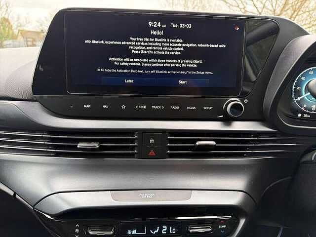 Hyundai BAYON Premium T-Gdi Mhev Auto