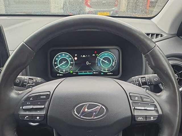 Hyundai KONA 1.6 h-GDi Ultimate SUV 5dr Petrol Hybrid DCT Euro 6 (s/s) (141 ps)