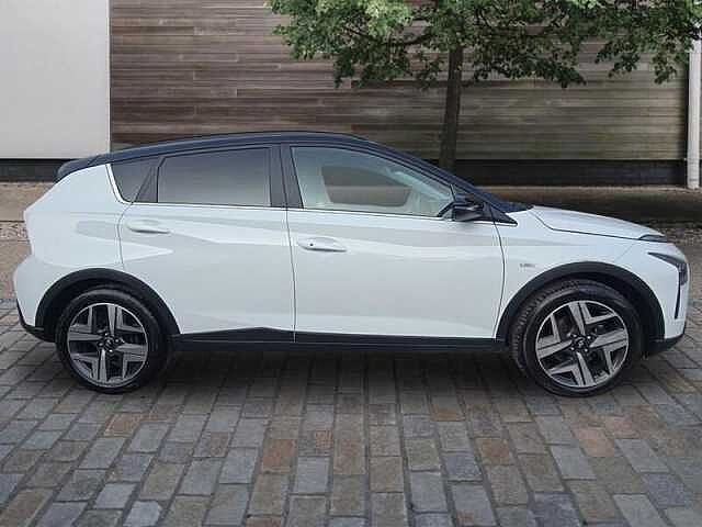 Hyundai BAYON 1.0 T-GDi MHEV Ultimate SUV 5dr Petrol Hybrid Manual Euro 6 (s/s) (120 ps)