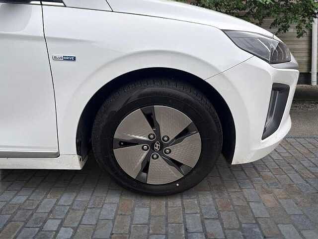 Hyundai IONIQ Premium Hev S-A