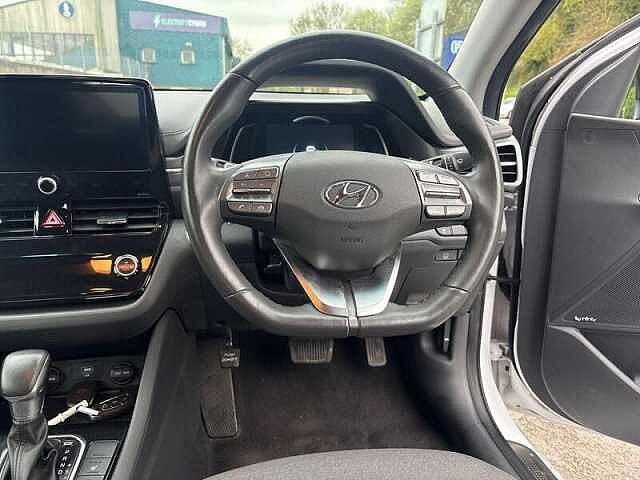 Hyundai IONIQ Premium Hev S-A