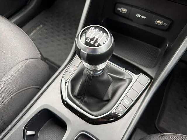 Hyundai TUCSON Se Connect T-Gdi