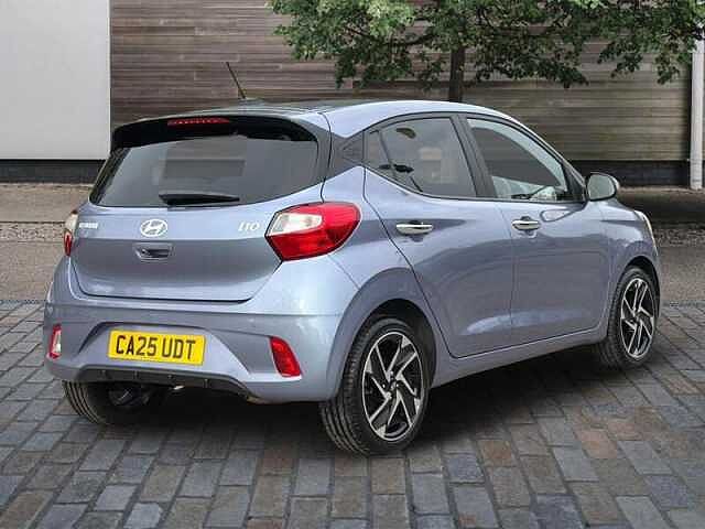 Hyundai i10 5dr Hat 1.0 Mpi 63ps Premium Nav Au