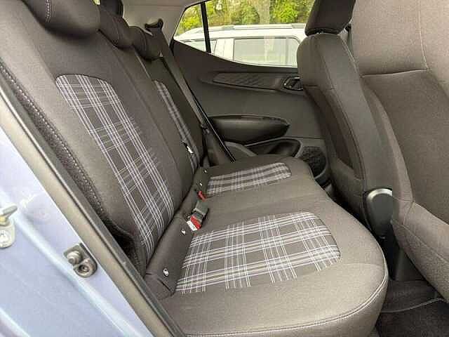 Hyundai i10 5dr Hat 1.0 Mpi 63ps Premium Nav Au