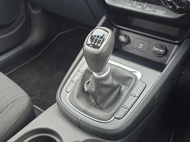 Hyundai KONA 1.0 T-GDi MHEV SE Connect SUV 5dr Petrol Hybrid Manual Euro 6 (s/s) (120 ps)