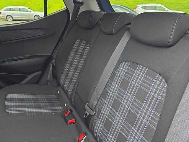 Hyundai I10 1.2 Premium Hatchback 5dr Petrol Auto Euro 6 (s/s) (79 ps) Blue