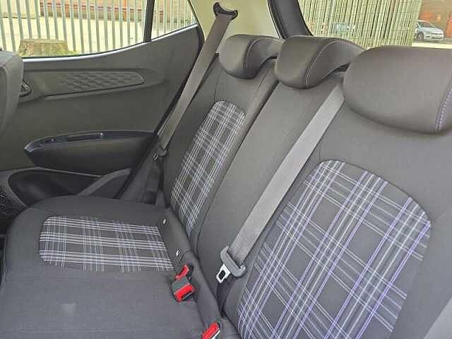 Hyundai i10 1.2 Premium Auto Euro 6 (s/s) 5dr