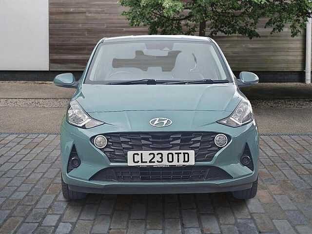 Hyundai i10 1.0 SE Connect Hatchback 5dr Petrol Auto Euro 6 (s/s) (67 ps)