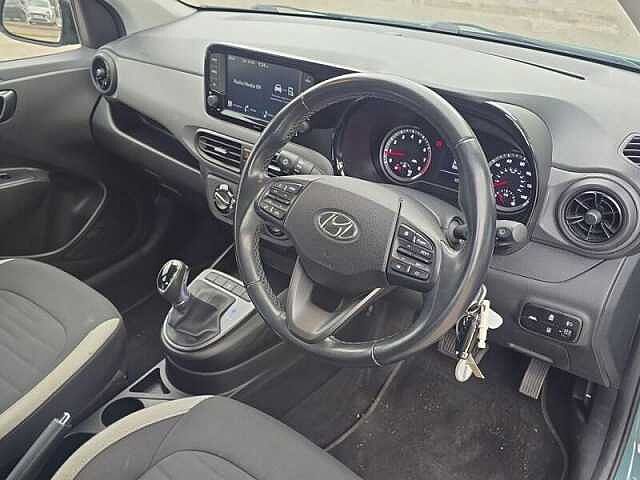 Hyundai i10 1.0 SE Connect Hatchback 5dr Petrol Auto Euro 6 (s/s) (67 ps)