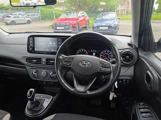 Hyundai i10 1.0 SE Connect Hatchback 5dr Petrol Auto Euro 6 (s/s) (67 ps)