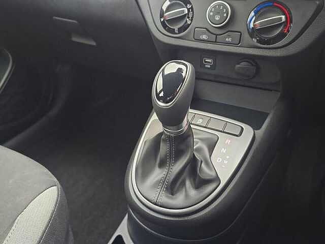 Hyundai I10 1.0 SE Connect Hatchback 5dr Petrol Auto Euro 6 (s/s) (67 ps) Grey