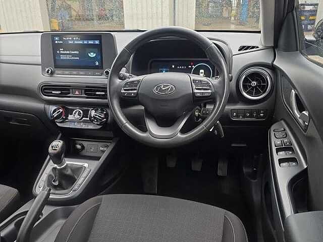 Hyundai KONA 1.0 T-GDi MHEV SE Connect SUV 5dr Petrol Hybrid Manual Euro 6 (s/s) (120 ps)