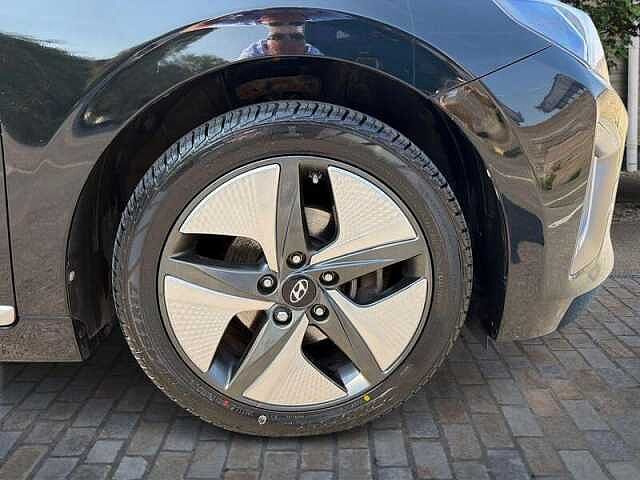 Hyundai IONIQ 1.6 h-GDi Premium SE Hatchback 5dr Petrol Hybrid DCT Euro 6 (s/s) (141 ps)