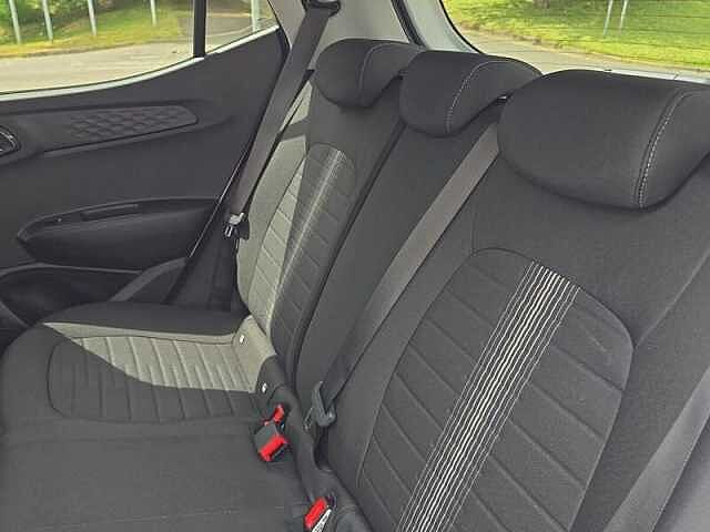 Hyundai i10 1.0 Advance Hatchback 5dr Petrol Manual Euro 6 (s/s) (63 ps)