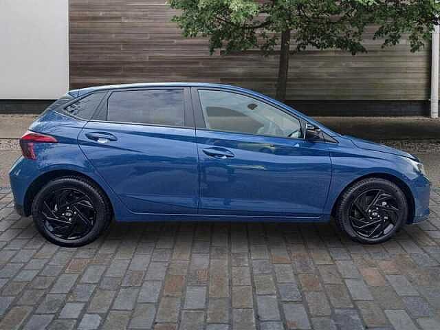 Hyundai i20 1.0 T-GDi Black Line Hatchback 5dr Petrol DCT Euro 6 (s/s) (90 ps)