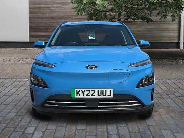 Hyundai KONA 39kWh Premium SUV 5dr Electric Auto (10.5kW Charger) (136 ps)