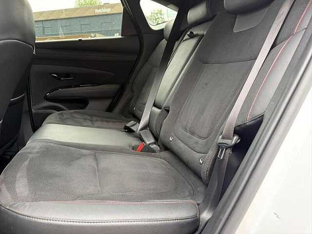 Hyundai TUCSON 1.6 T-GDi N Line SUV 5dr Petrol Hybrid Auto Euro 6 (s/s) (215 ps) White