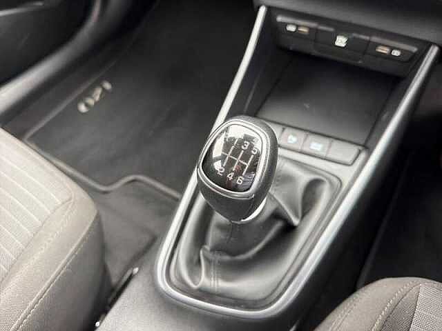 Hyundai i20 1.0 T-GDi MHEV SE Connect Hatchback 5dr Petrol Hybrid Manual Euro 6 (s/s) (100 p