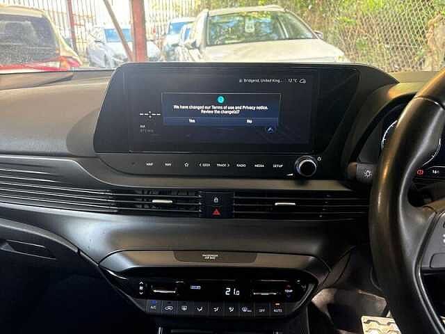 Hyundai BAYON 1.0 T-GDi MHEV Premium SUV 5dr Petrol Hybrid DCT Euro 6 (s/s) (100 ps)